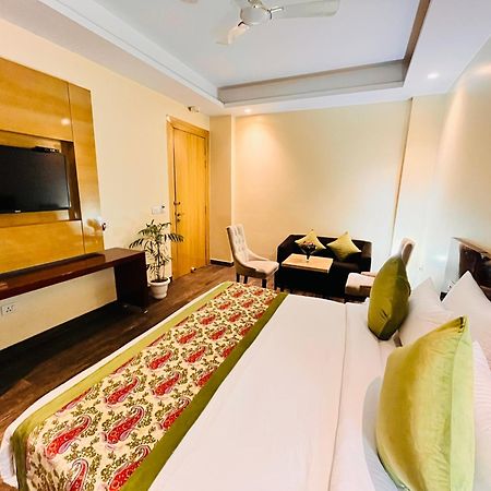 Hotel Banz Near Indira Gandhi Airport Delhi Nueva Delhi Exterior foto