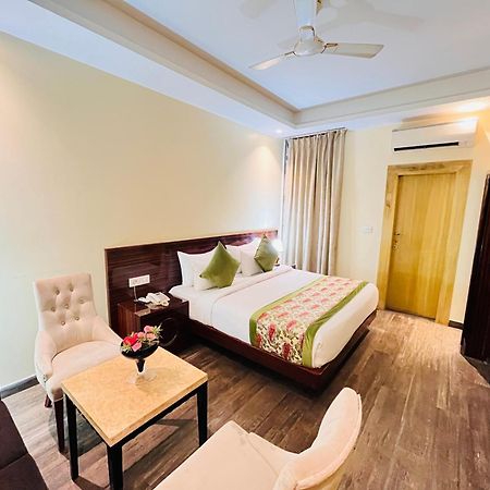Hotel Banz Near Indira Gandhi Airport Delhi Nueva Delhi Exterior foto