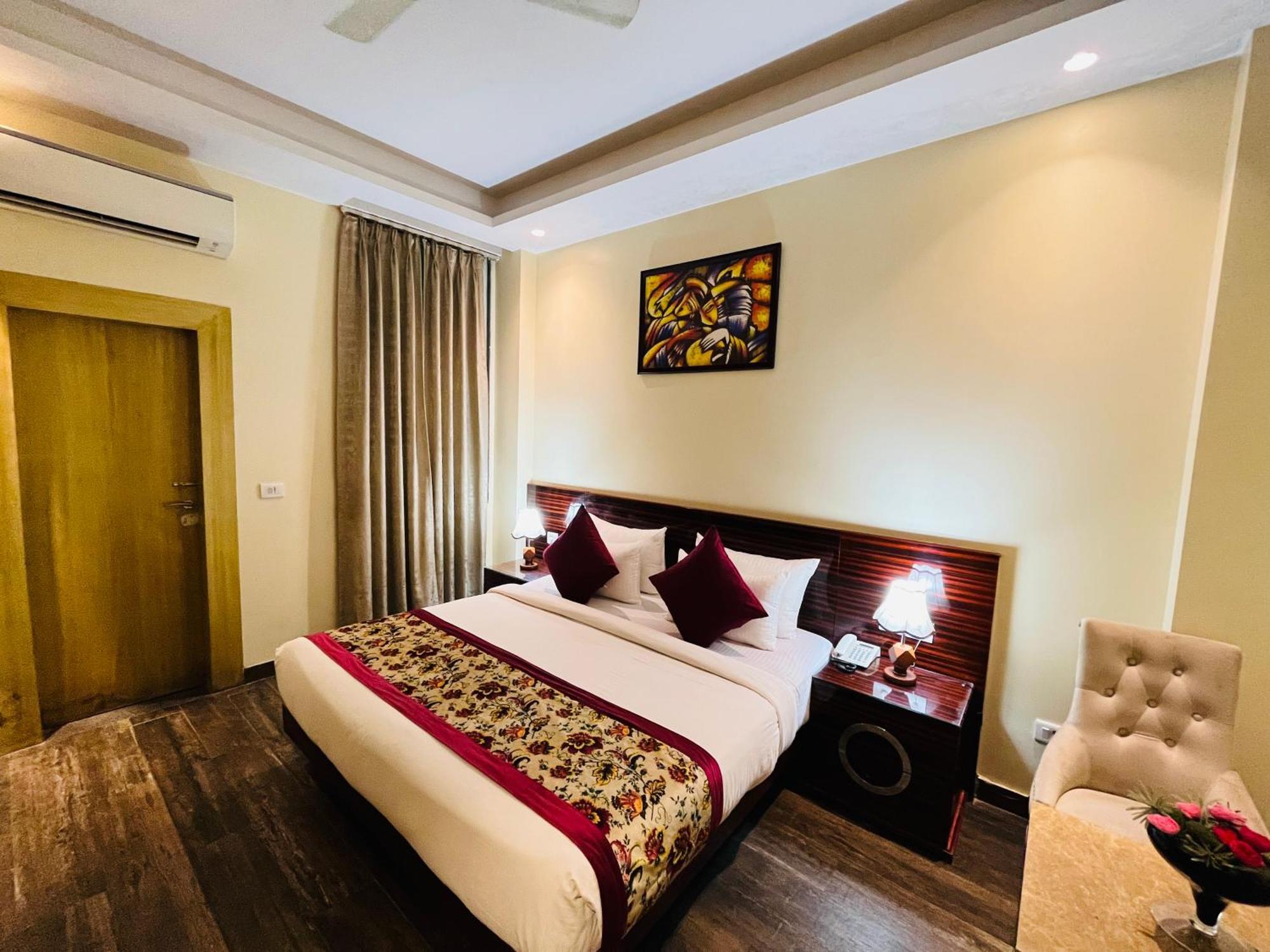 Hotel Banz Near Indira Gandhi Airport Delhi Nueva Delhi Exterior foto