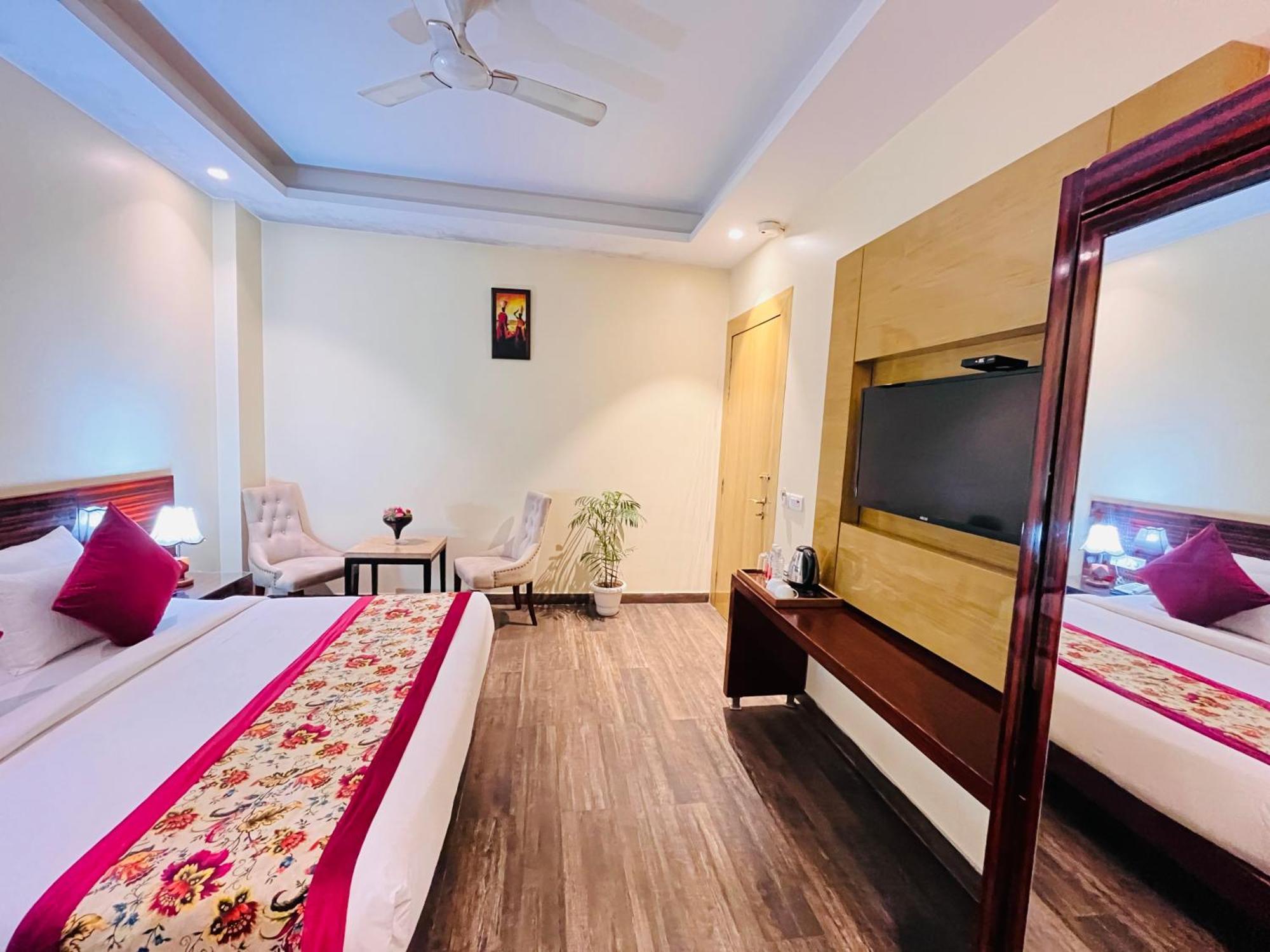 Hotel Banz Near Indira Gandhi Airport Delhi Nueva Delhi Exterior foto