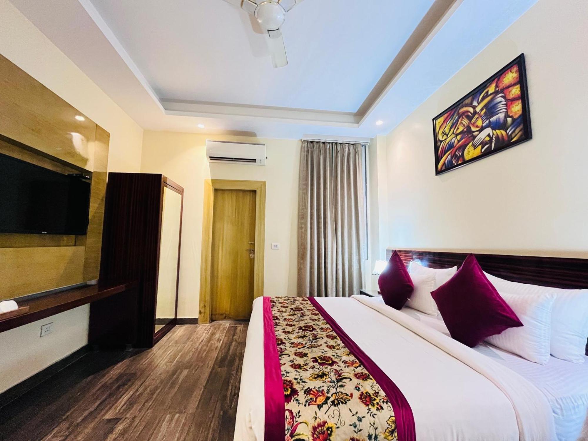 Hotel Banz Near Indira Gandhi Airport Delhi Nueva Delhi Exterior foto